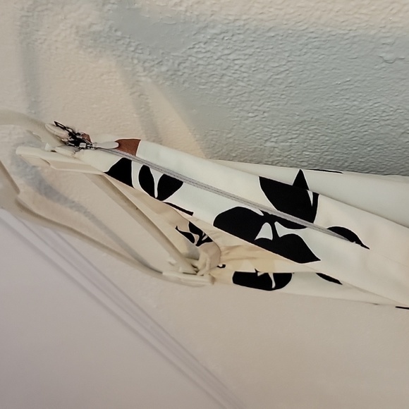 Floral Print Pant - Picture 7 of 9